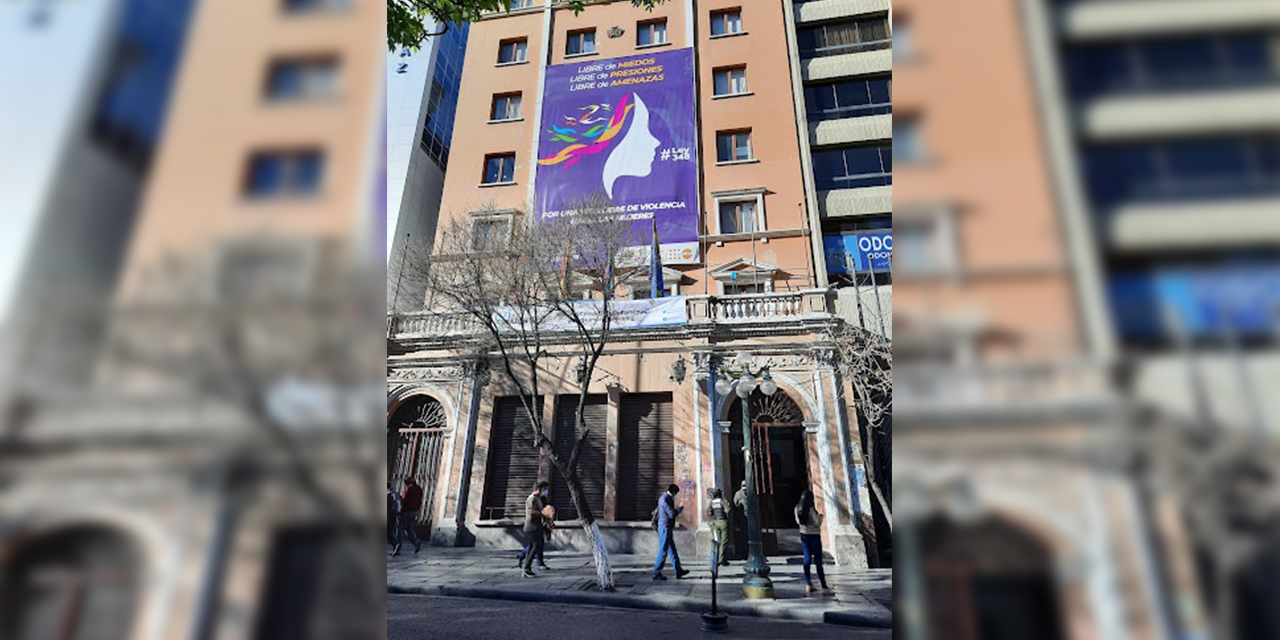 Defensoría del Pueblo expresa preocupación por el anuncio de cierre del Ministerio de Justicia y Transparencia Institucional